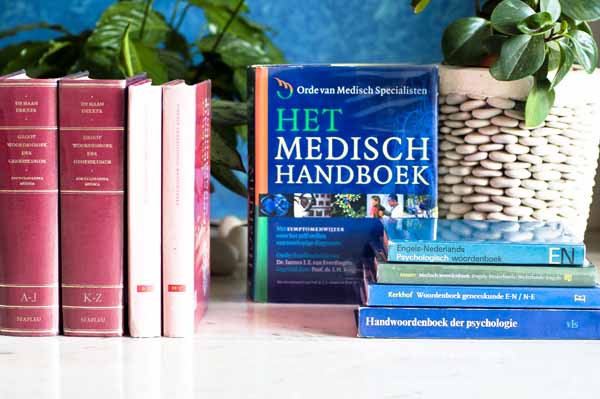 Wörterbücher Niederländisch/Englisch (Medizin/Pharma)